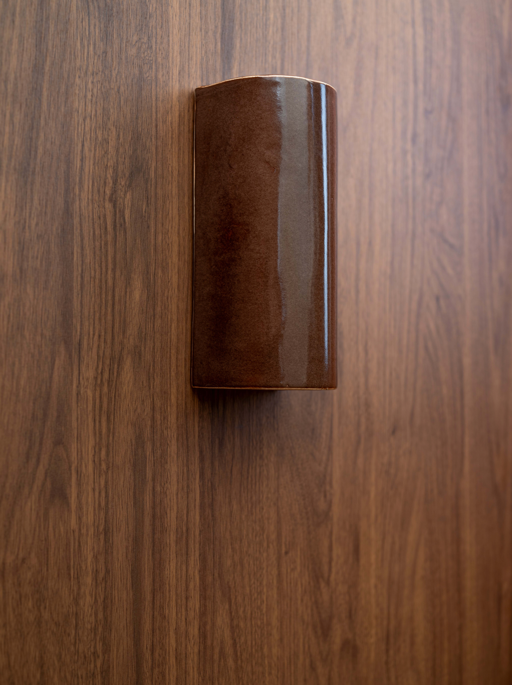 Glazed Dawn Tall Interior | Wall Light