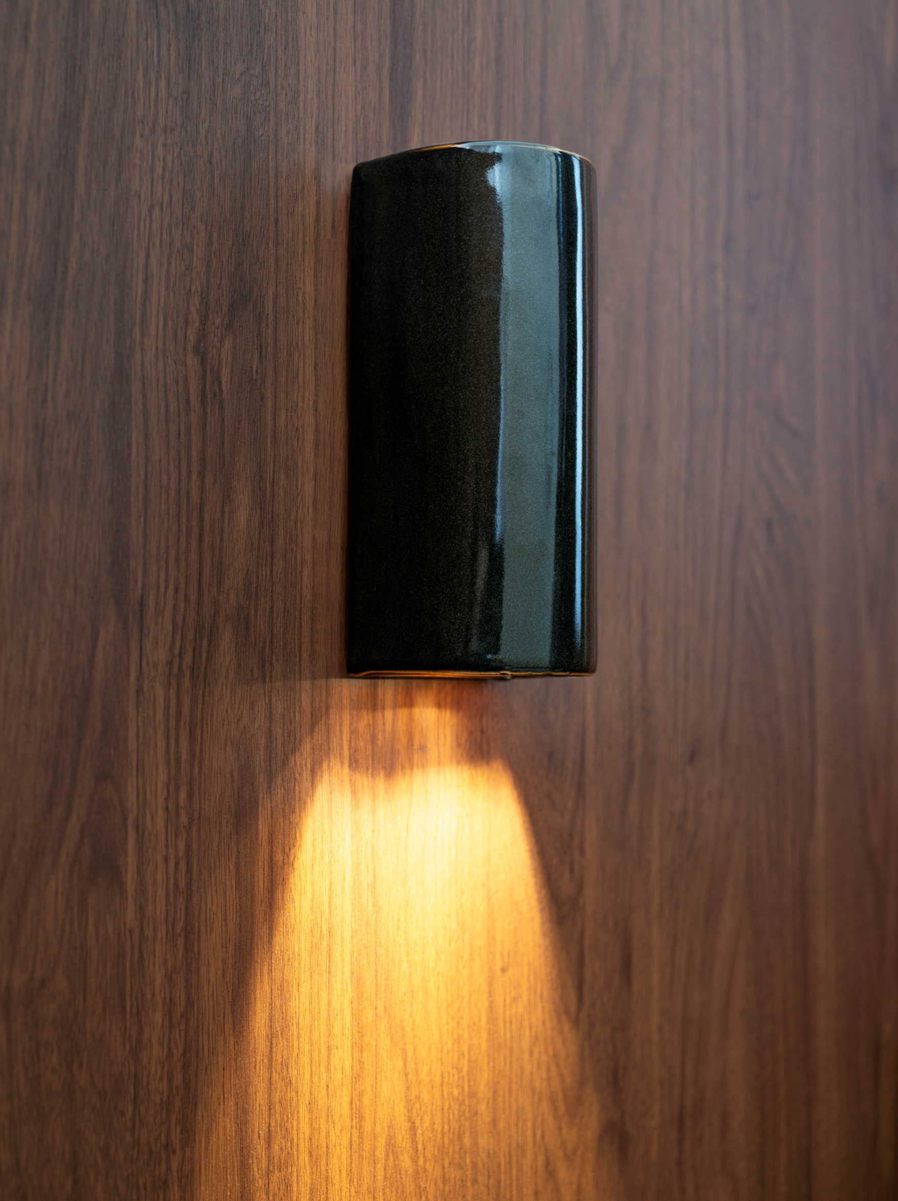 Glazed Dawn Tall Interior | Wall Light