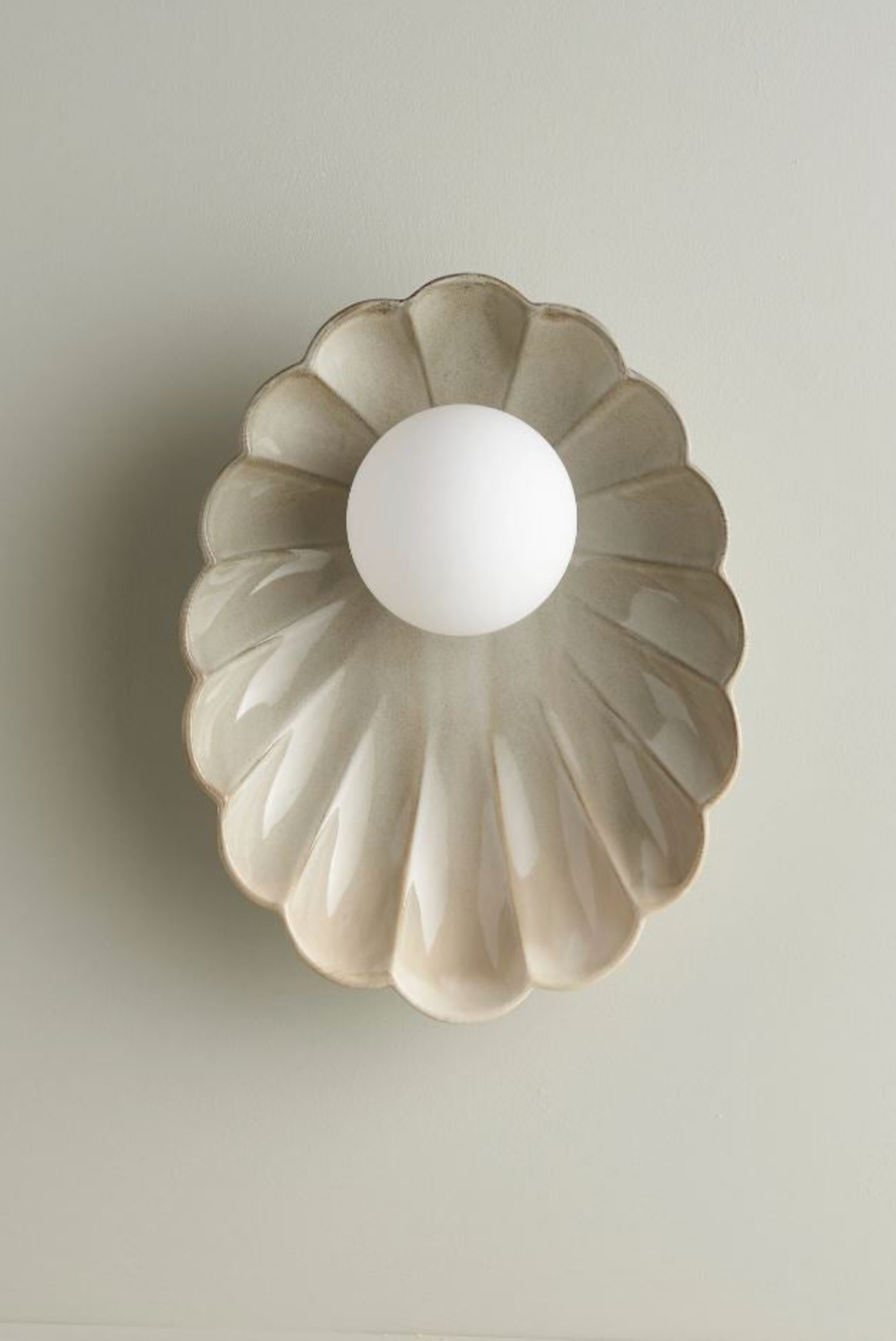 Oyster | Wall Light