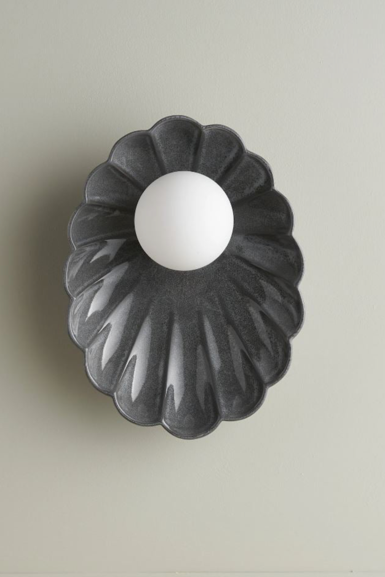 Oyster | Wall Light