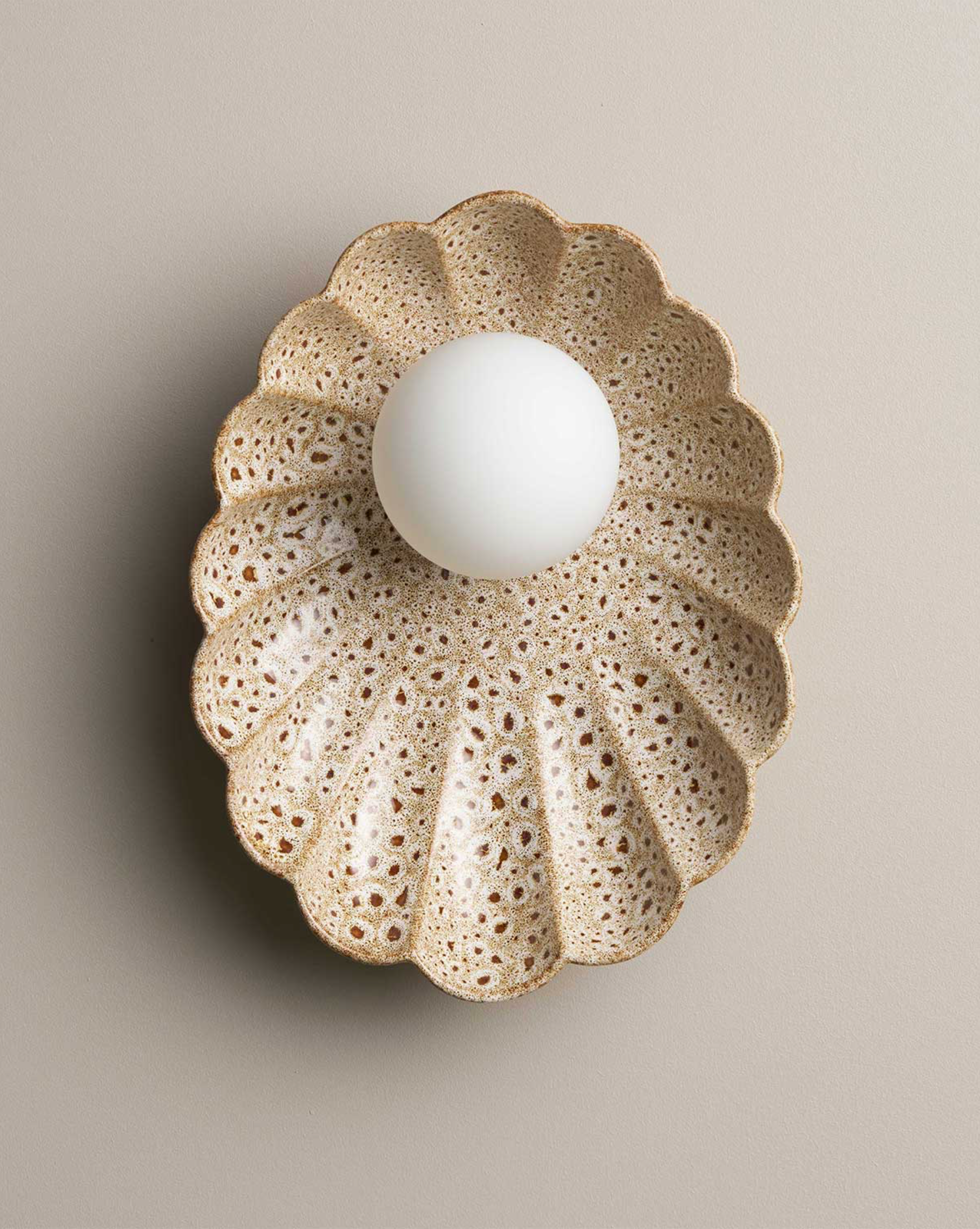 Oyster | Wall Light