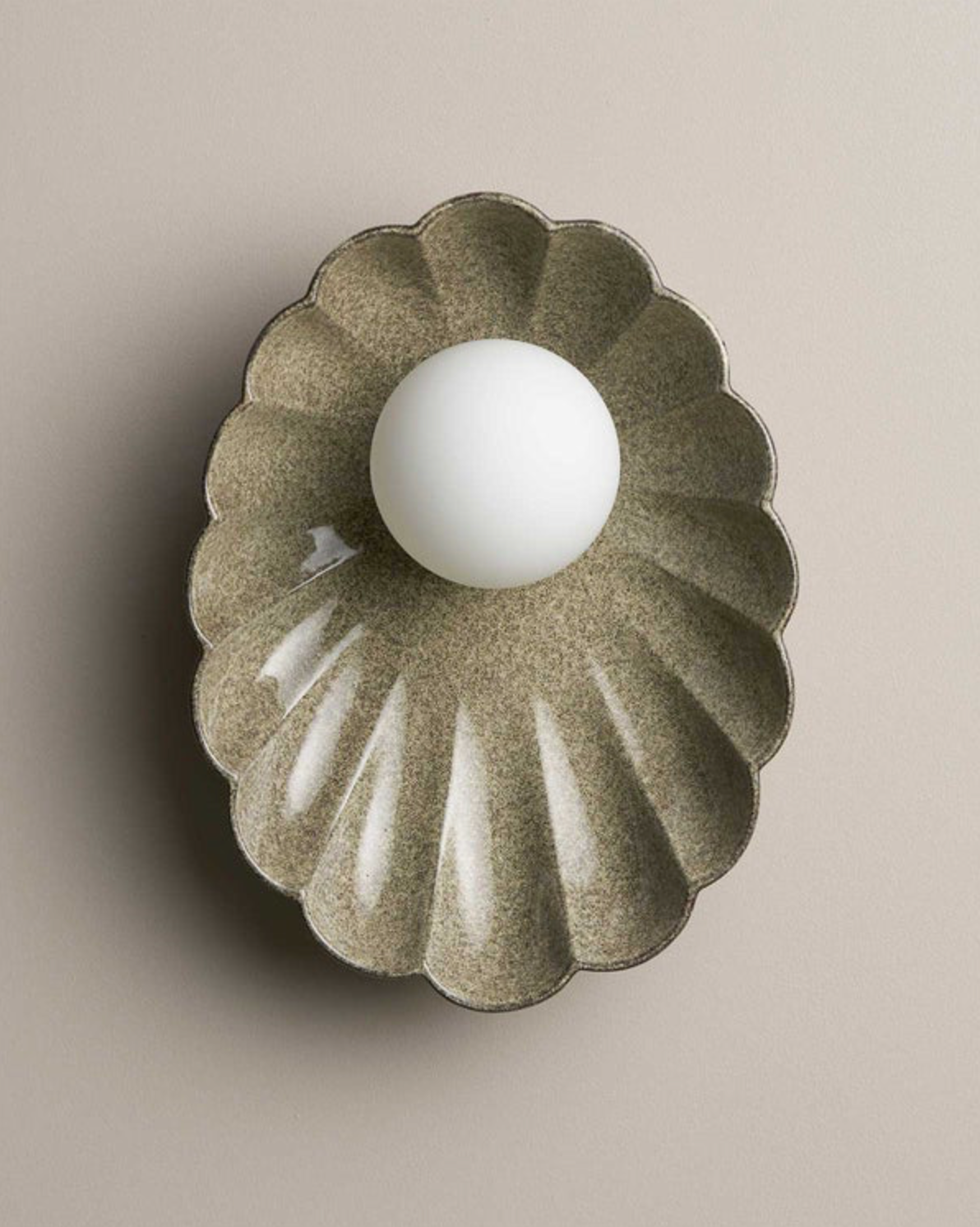 Oyster | Wall Light