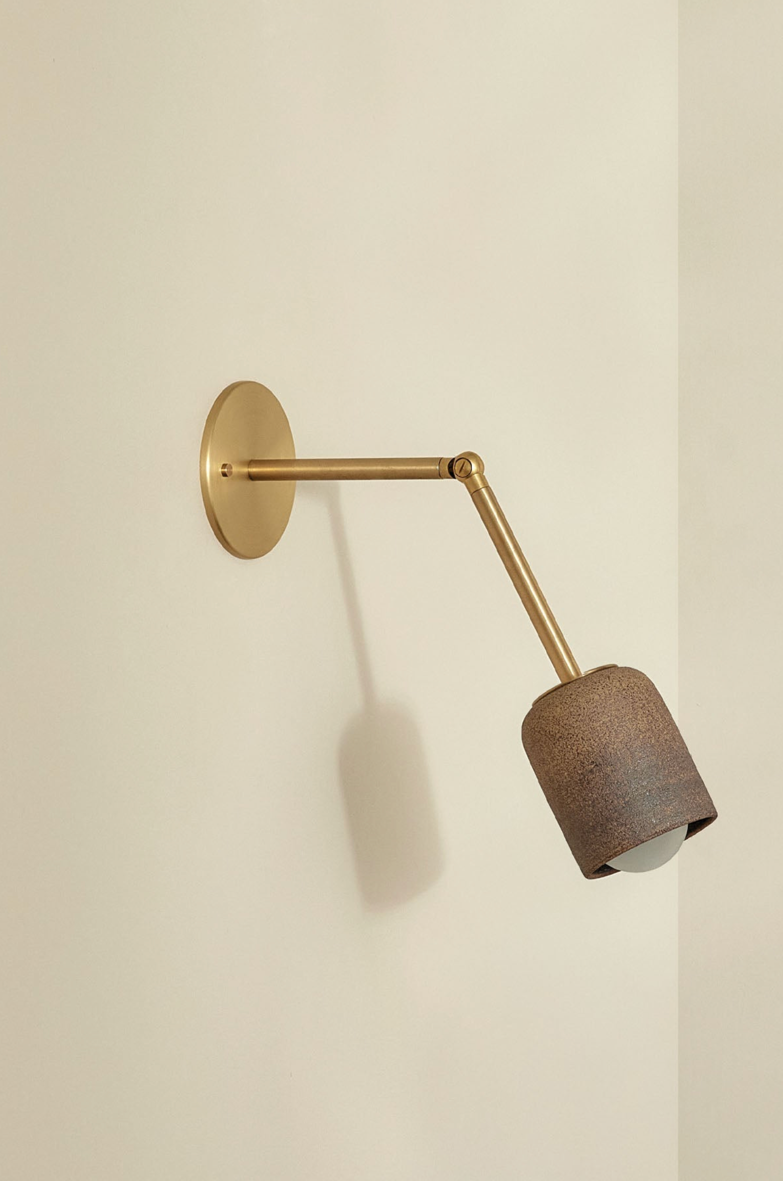 Terra 1 Long Articulating | Wall Light