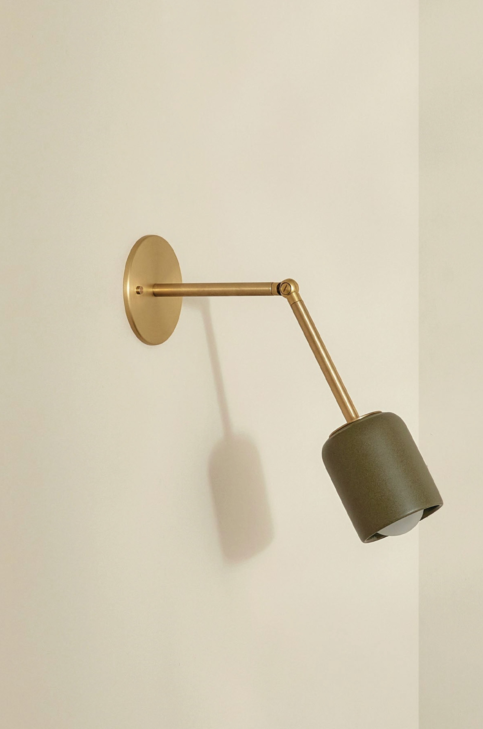Terra 1 Long Articulating | Wall Light