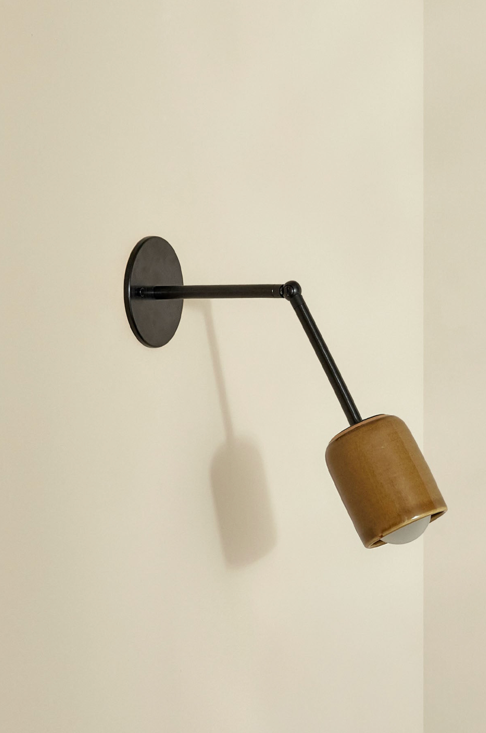 Terra 1 Long Articulating | Wall Light