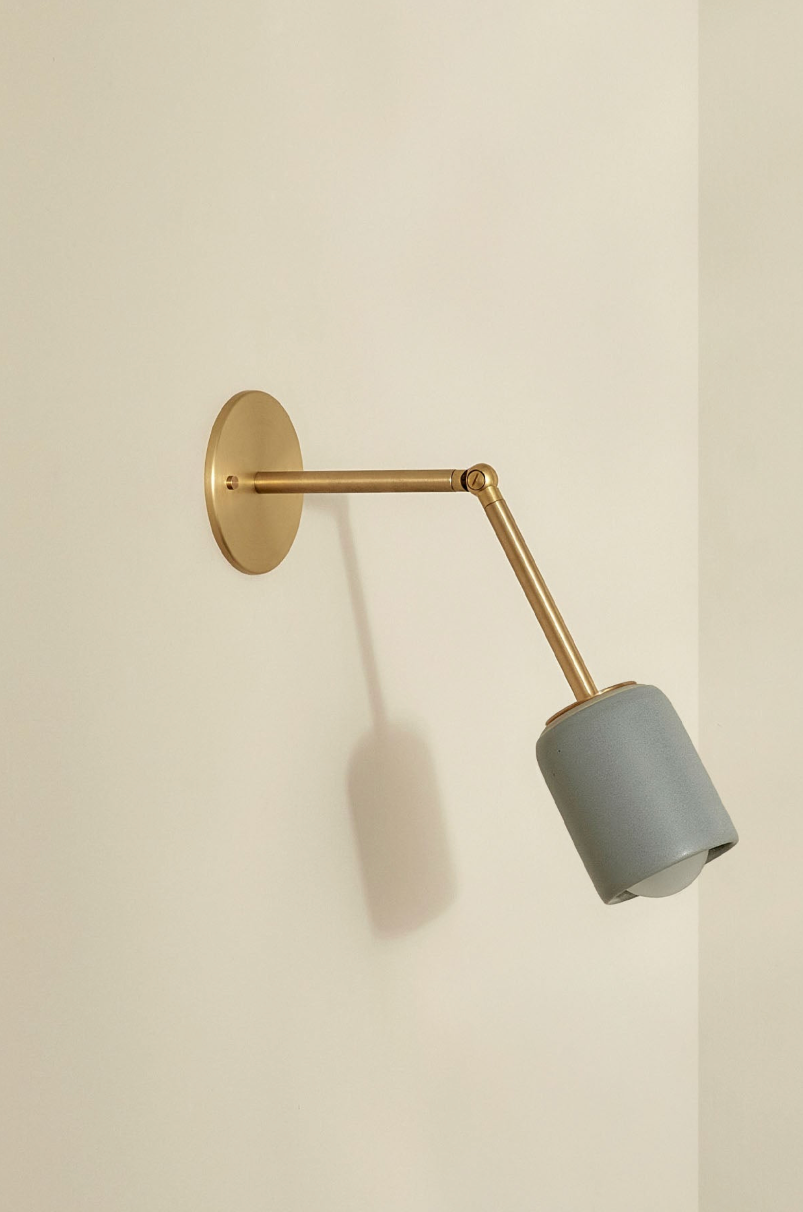 Terra 1 Long Articulating | Wall Light