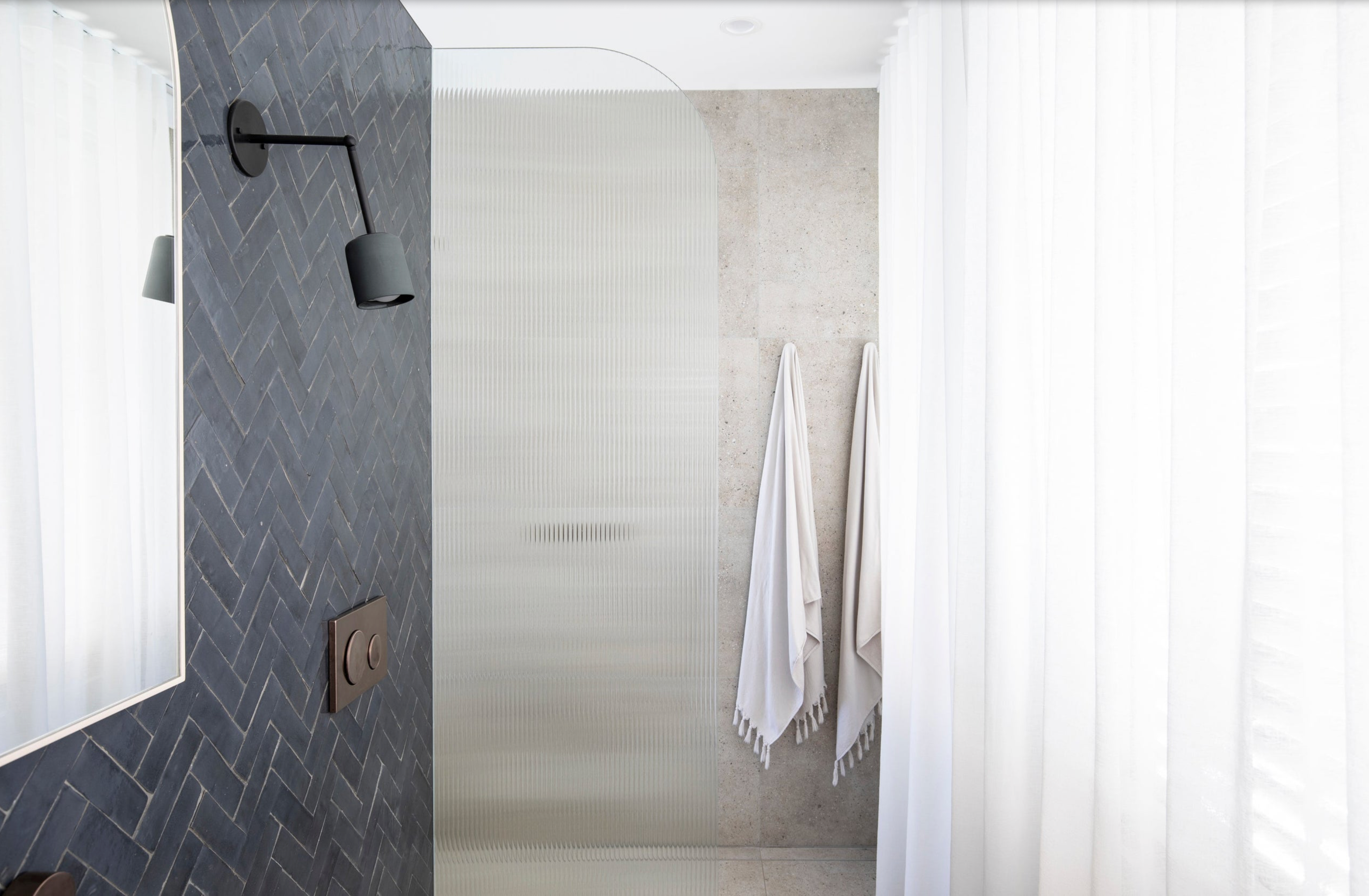 Terra 1 Long Articulating | Wall Light