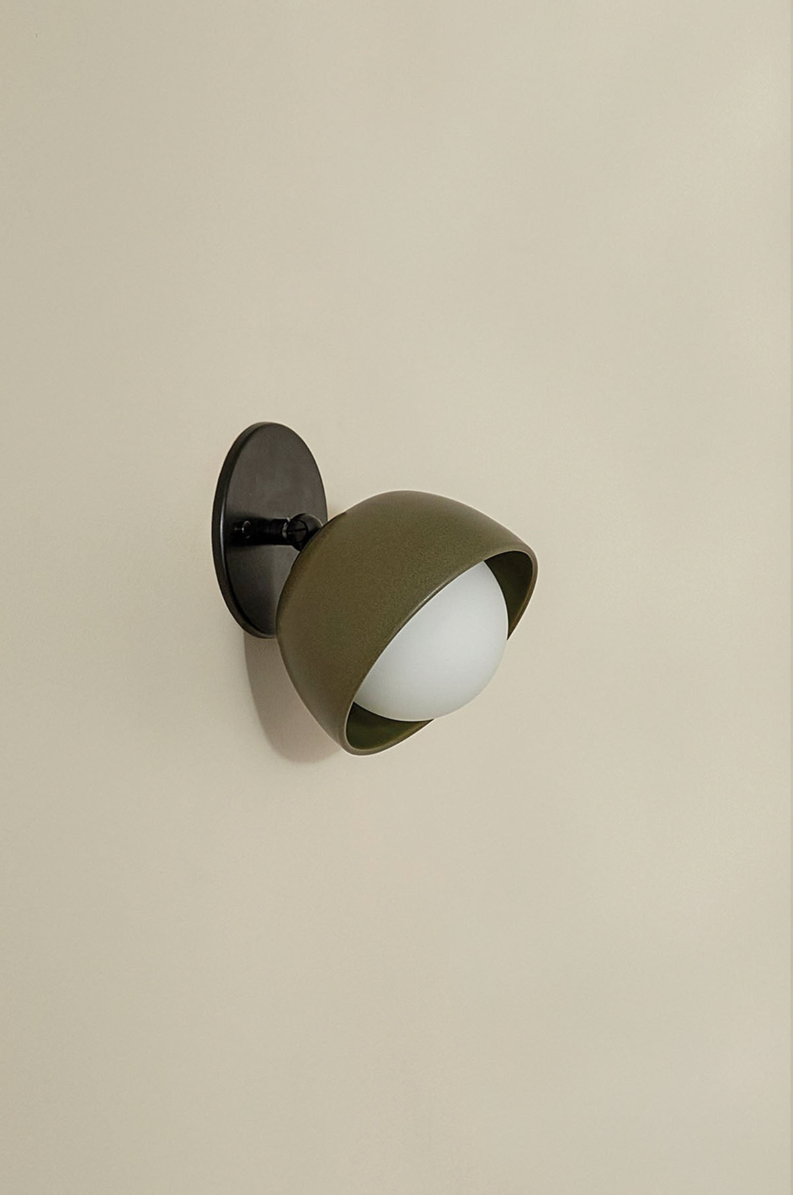Terra 0 Short Articulating | Wall Light