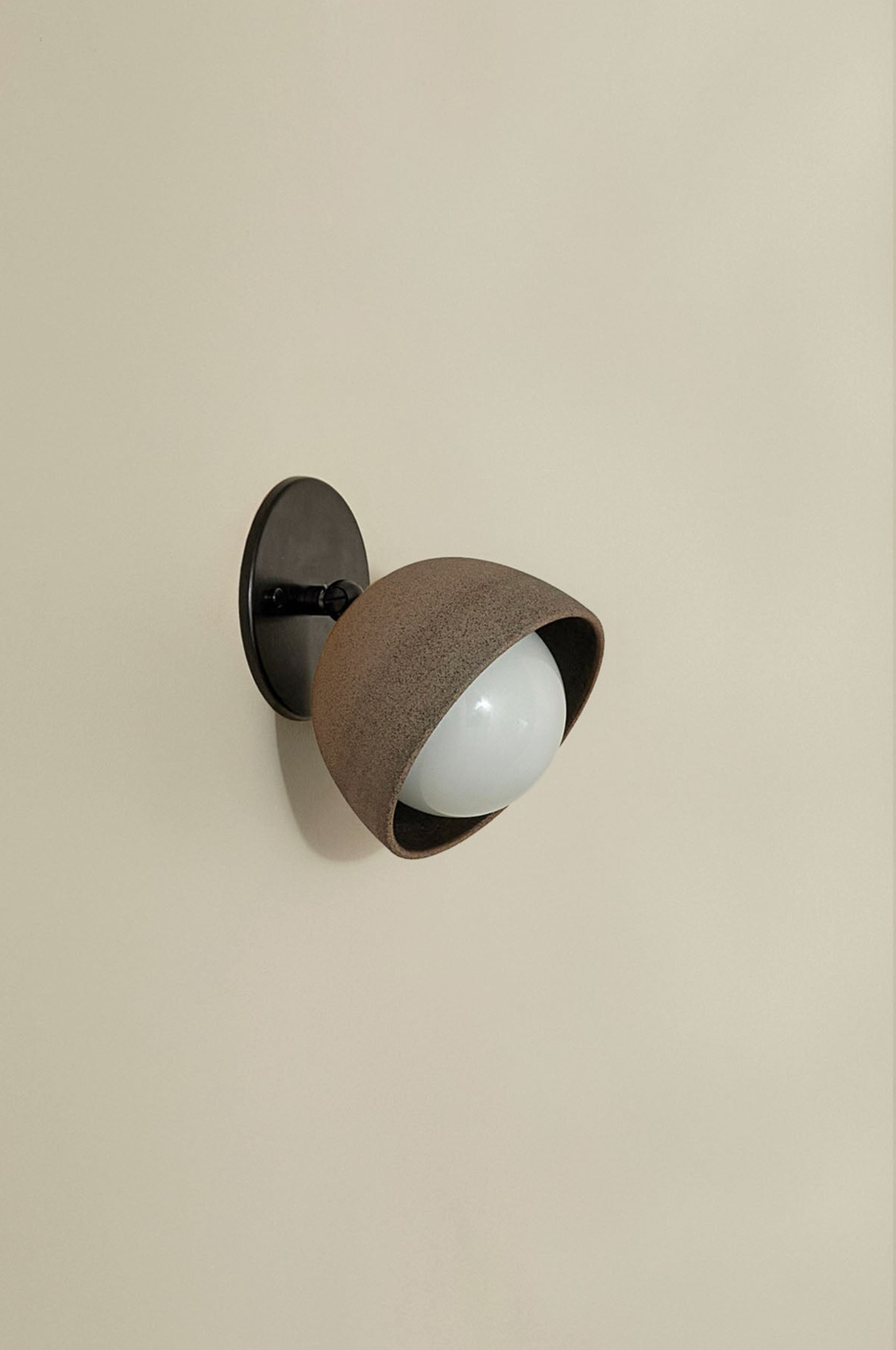 Terra 0 Short Articulating | Wall Light