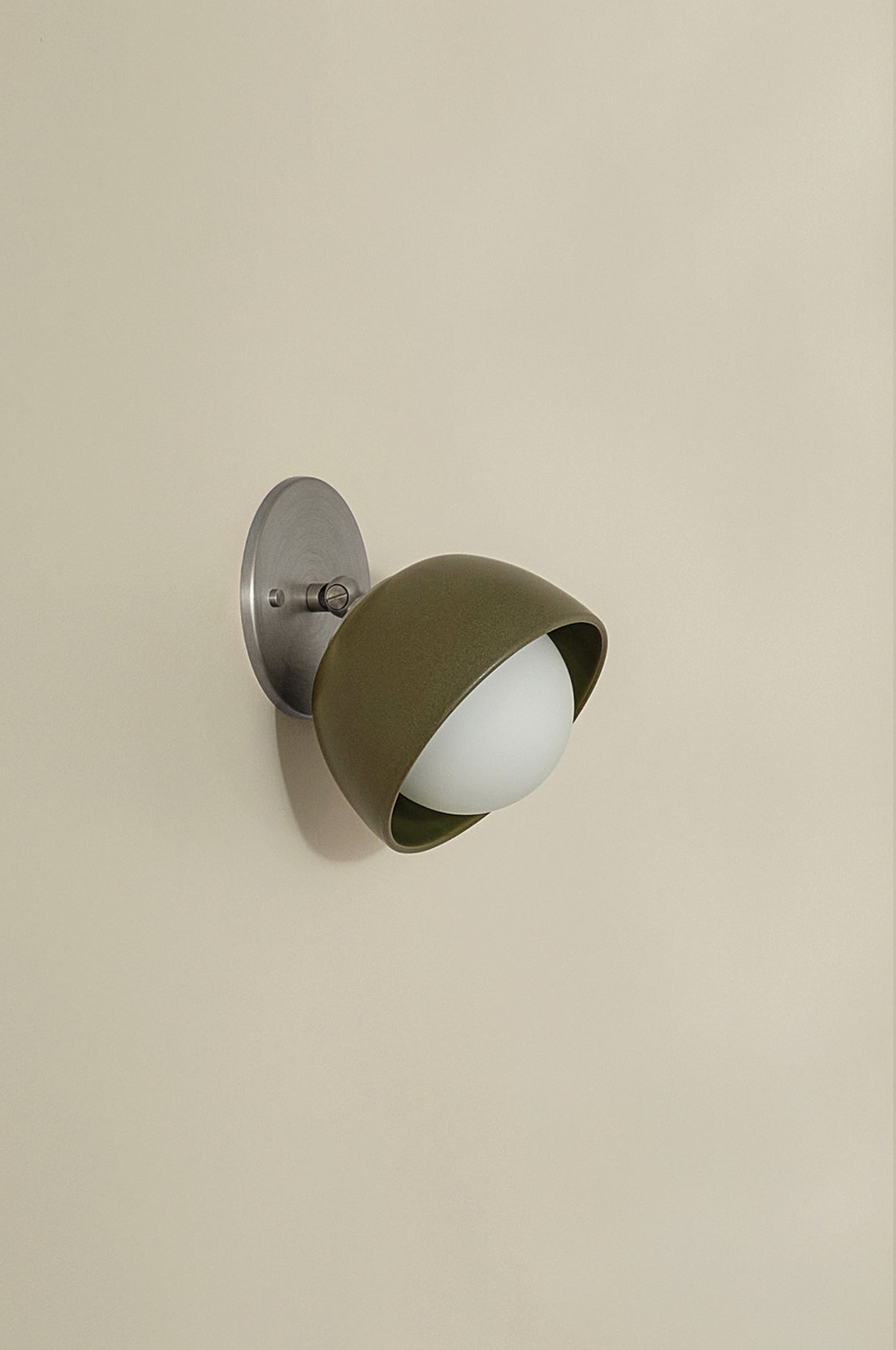 Terra 0 Short Articulating | Wall Light