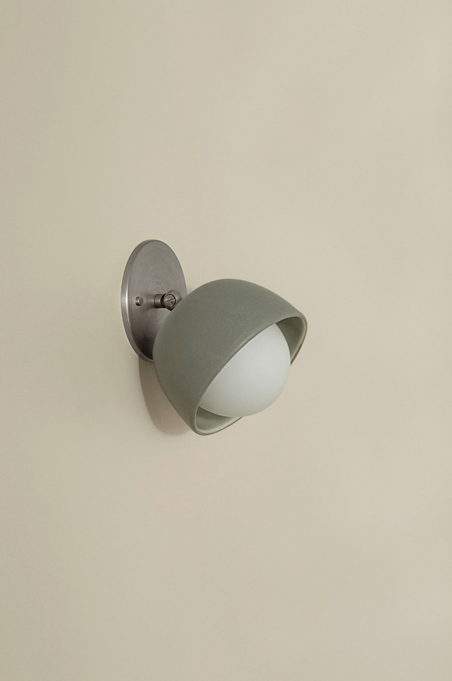 Terra 0 Short Articulating | Wall Light