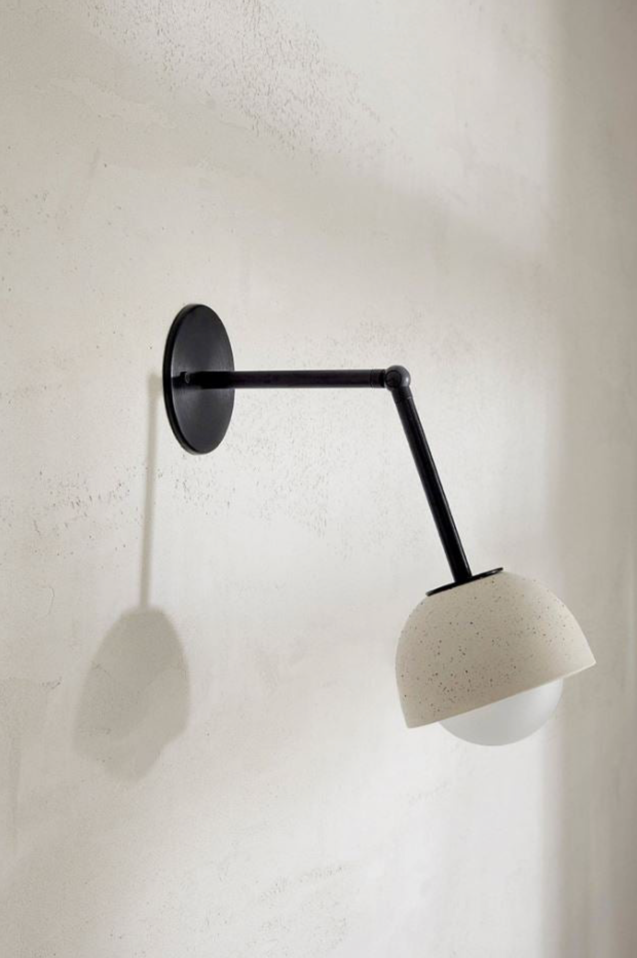Terra 0 Long Articulating | Wall Light