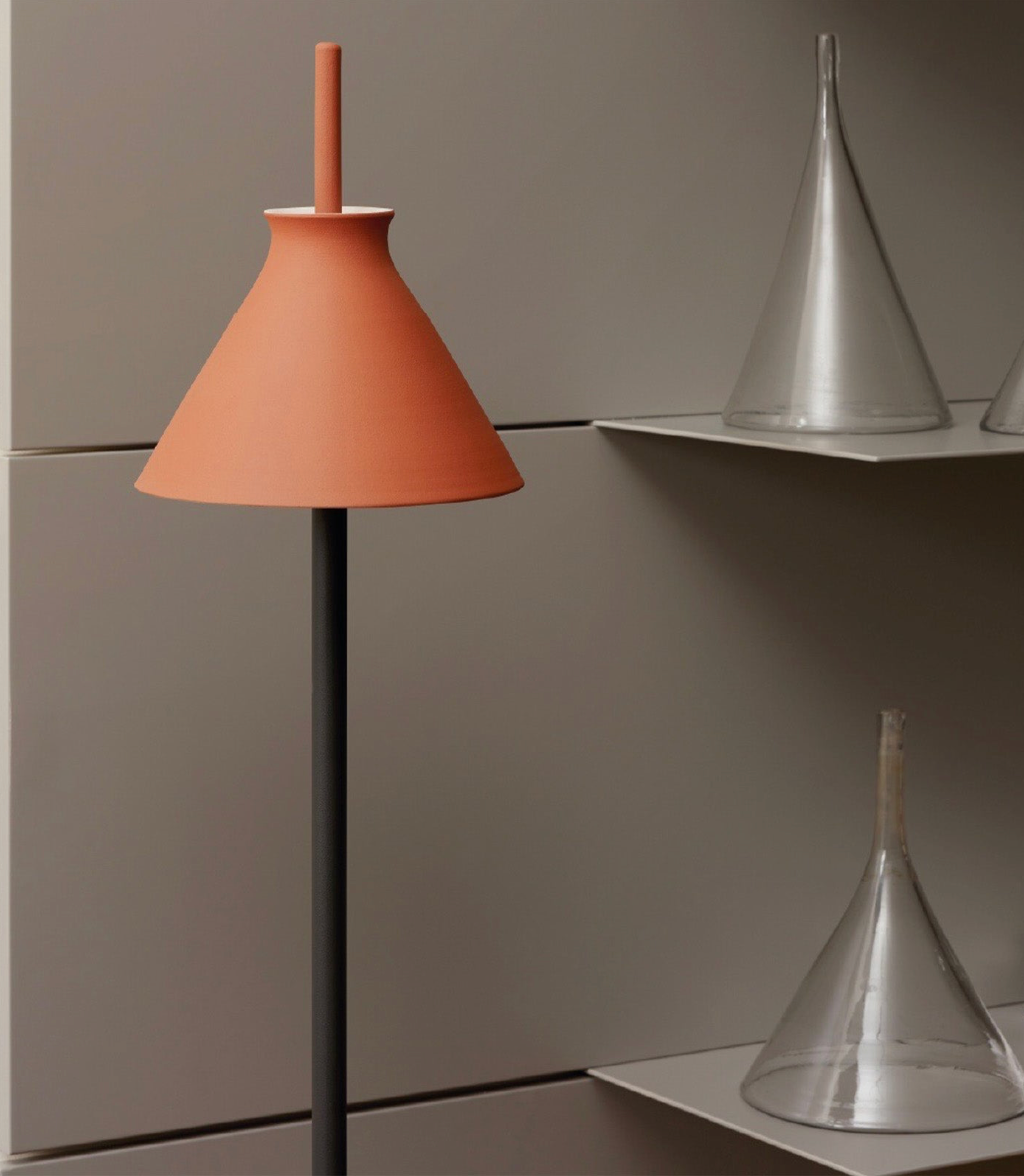 Totana | Floor Lamp