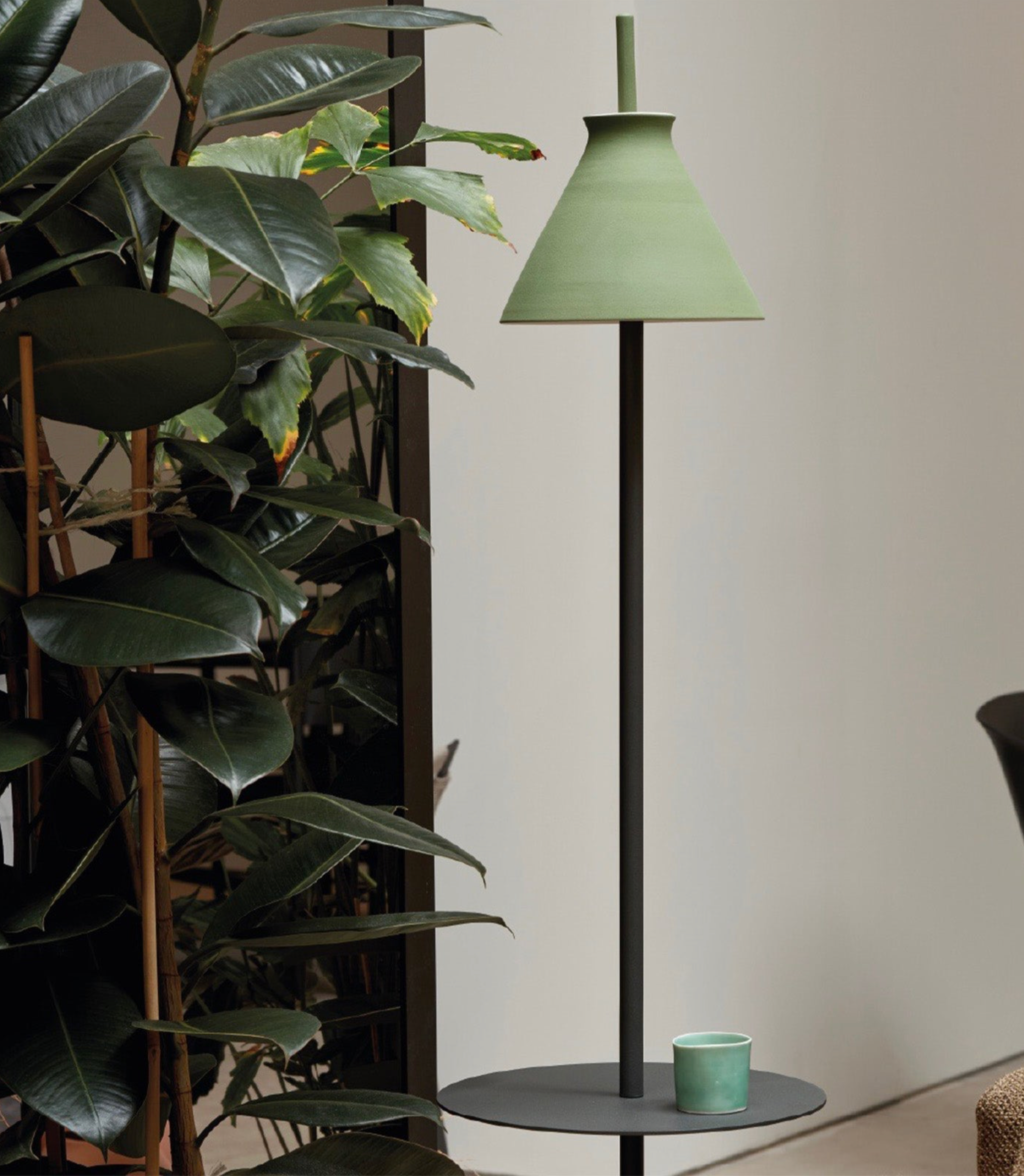 Totana | Floor Lamp