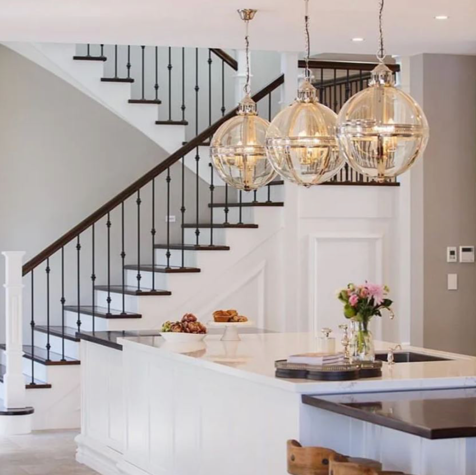 Saxon | Pendant Light