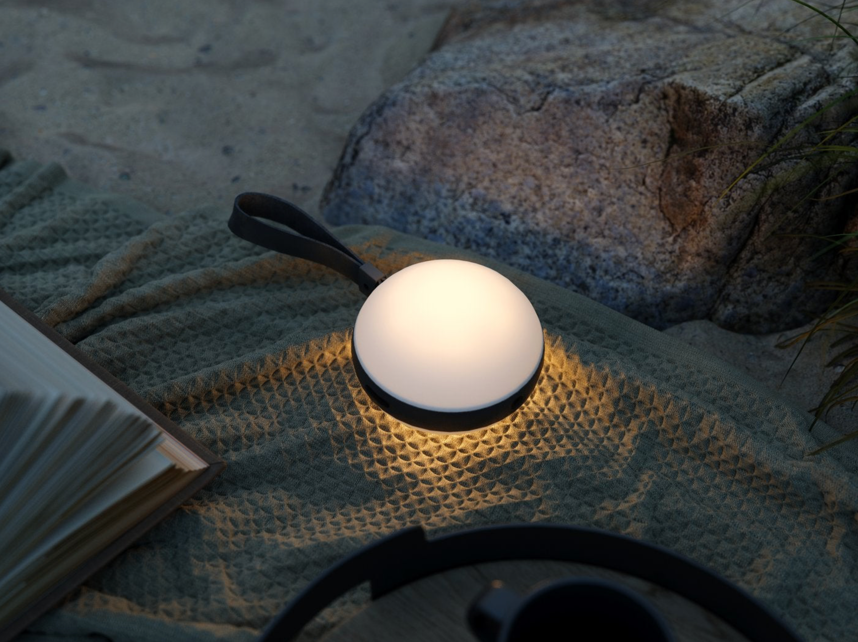Bring To-Go 12 | Portable Lamp