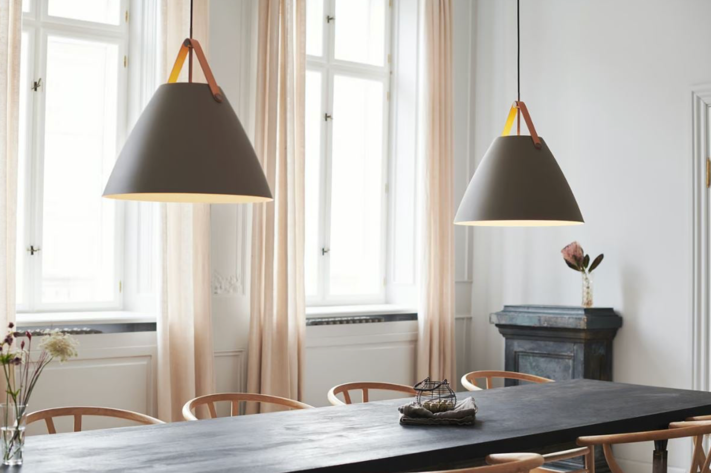 Strap 48 | Pendant Light