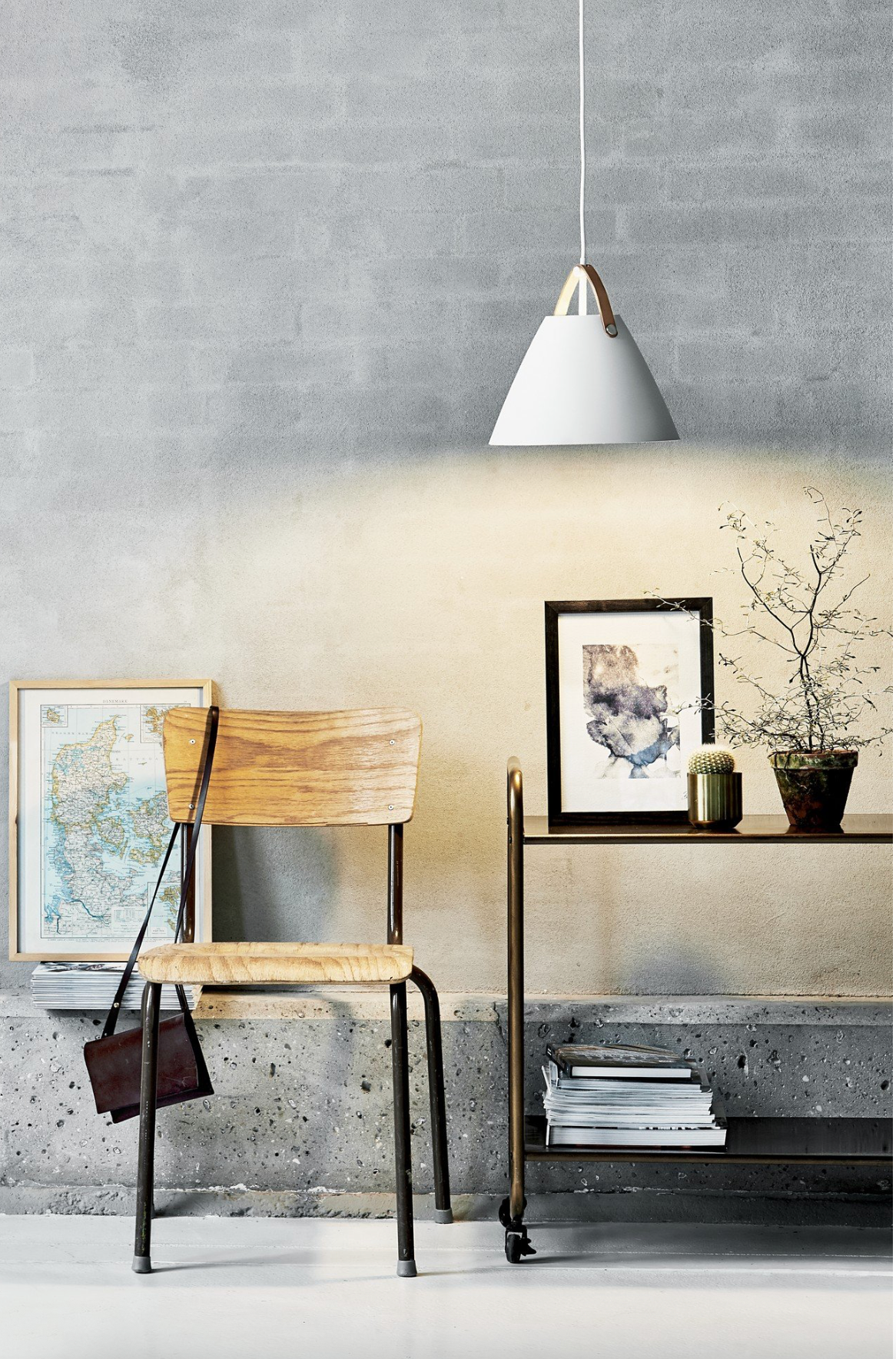 Strap 27 | Pendant Light