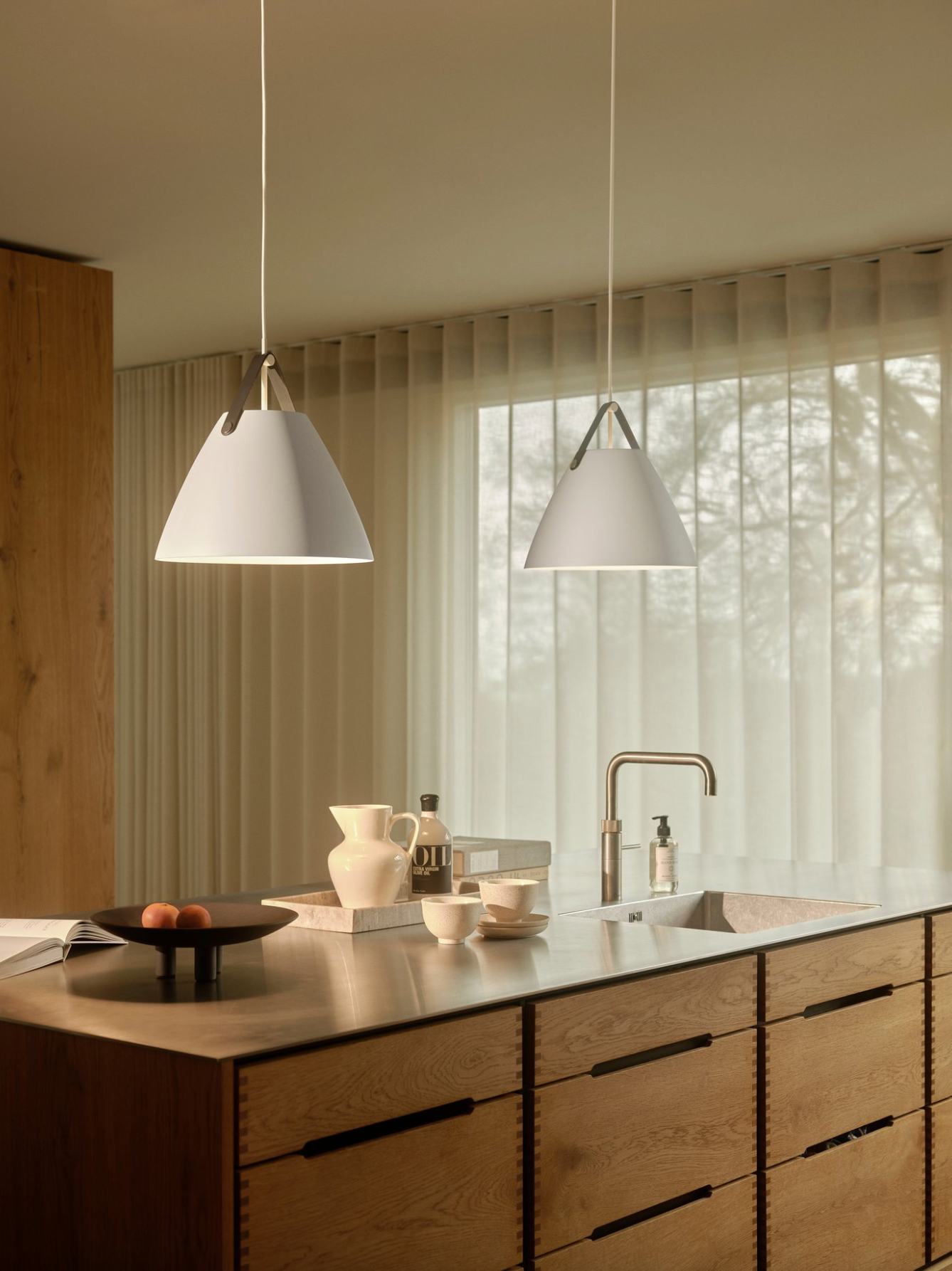 Strap 36 | Pendant Light