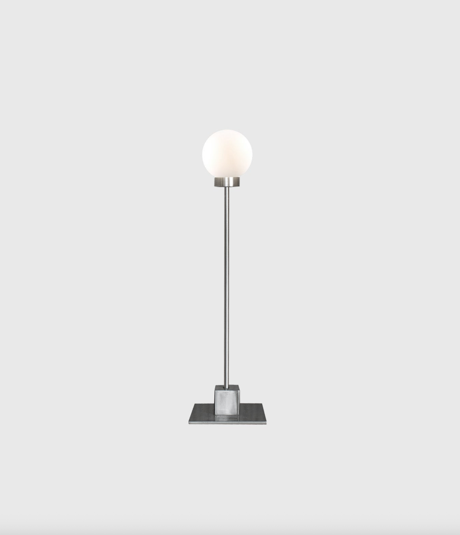 Snowball | Table Lamp