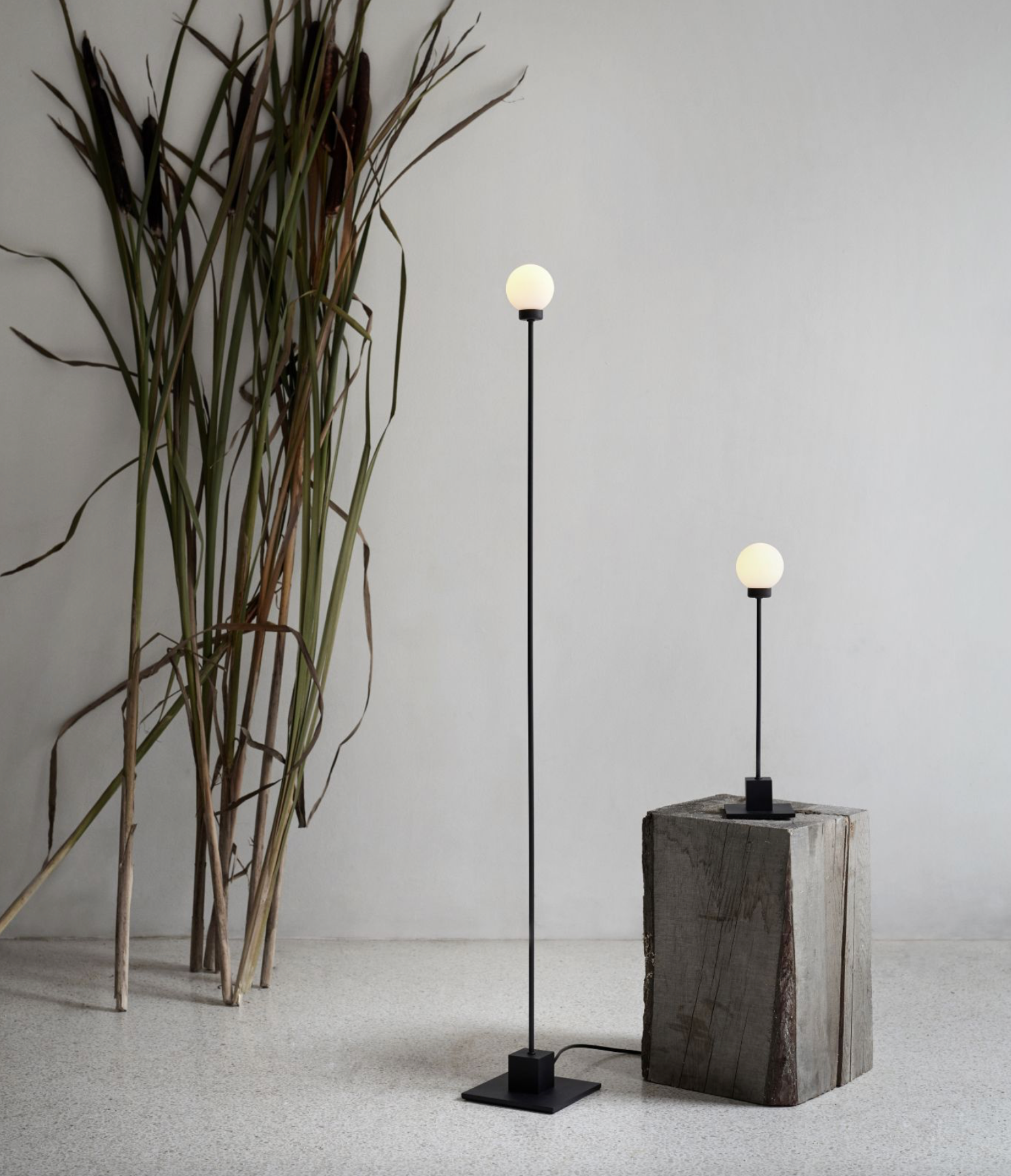 Snowball | Floor Lamp