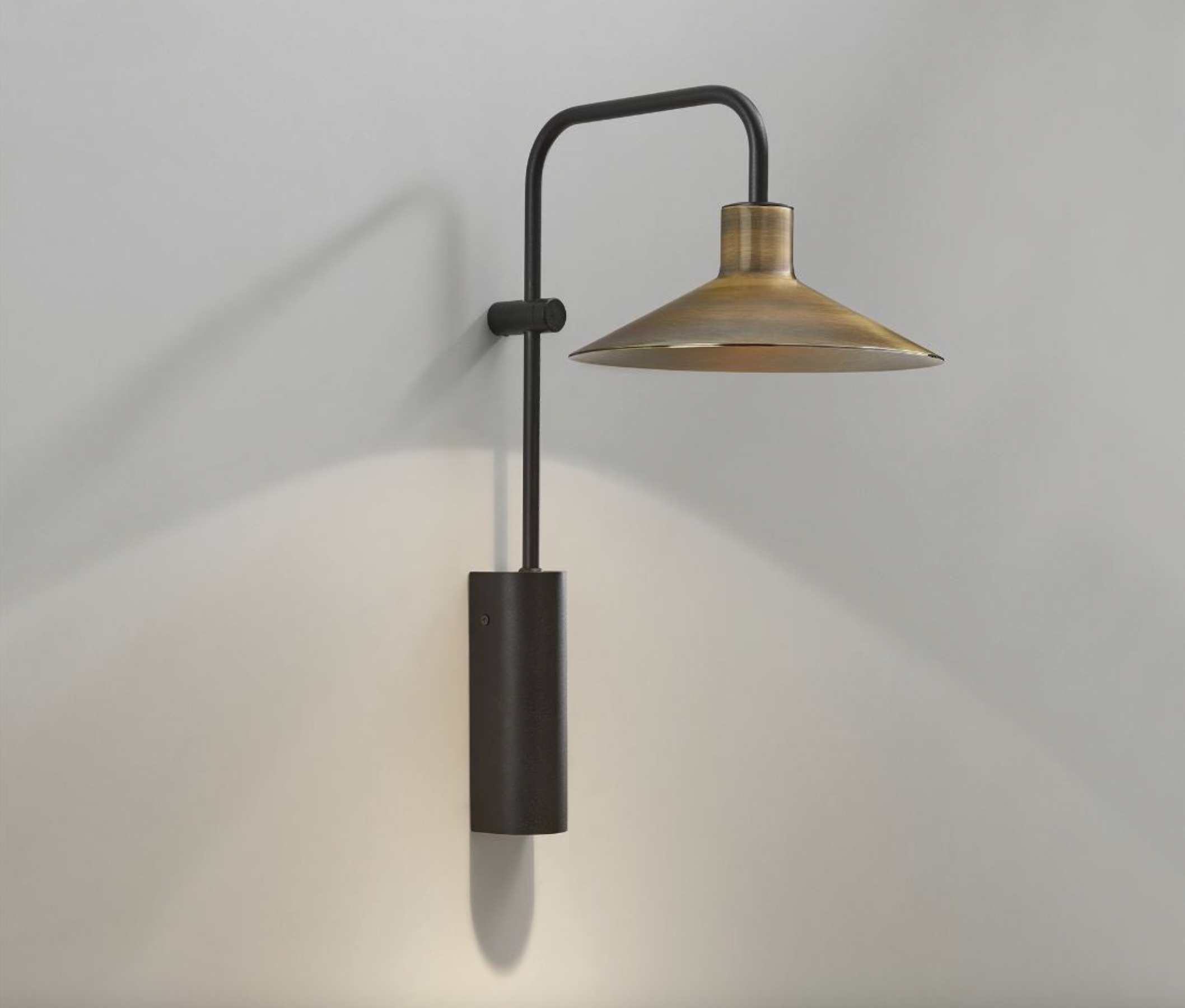 Platet A/02 | Wall Light