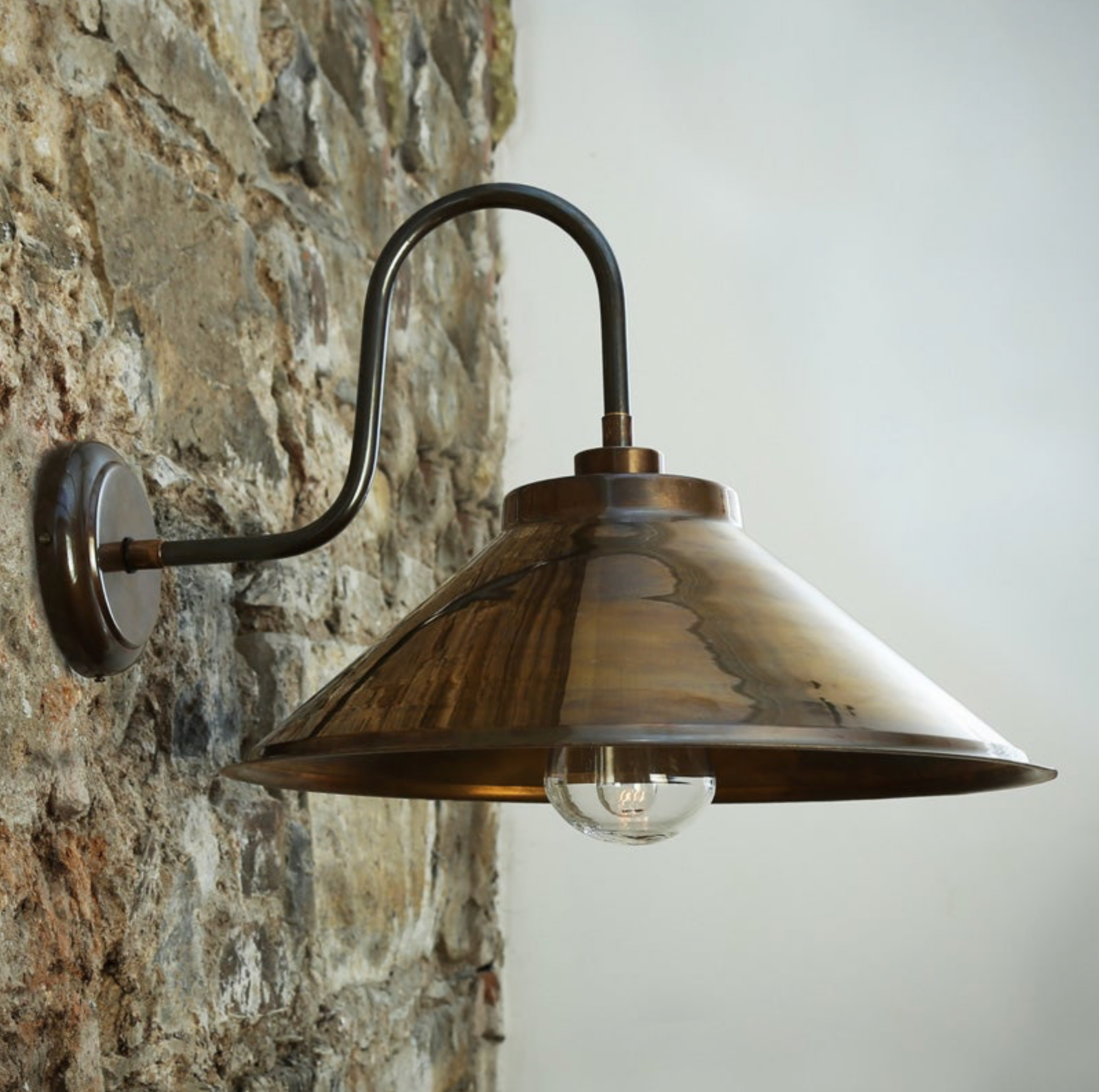 Nerissa Swan Neck | Wall Light