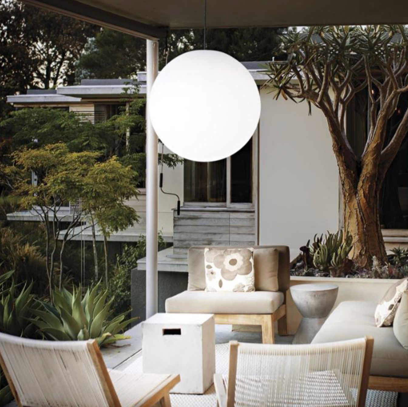 Sole SP1 | Outdoor Pendant Light