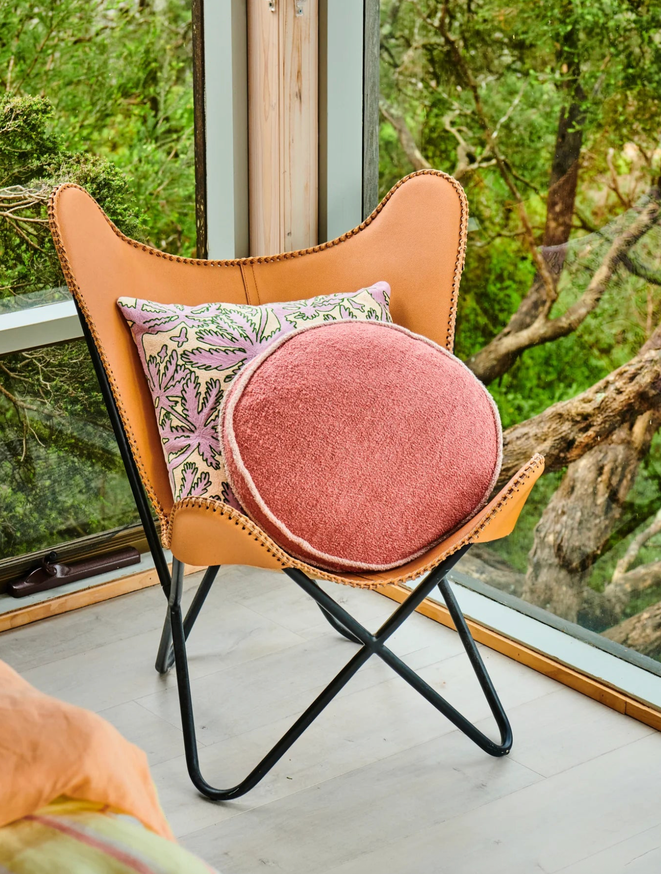 Kip & Co | Bellini Round Boucle Cushion