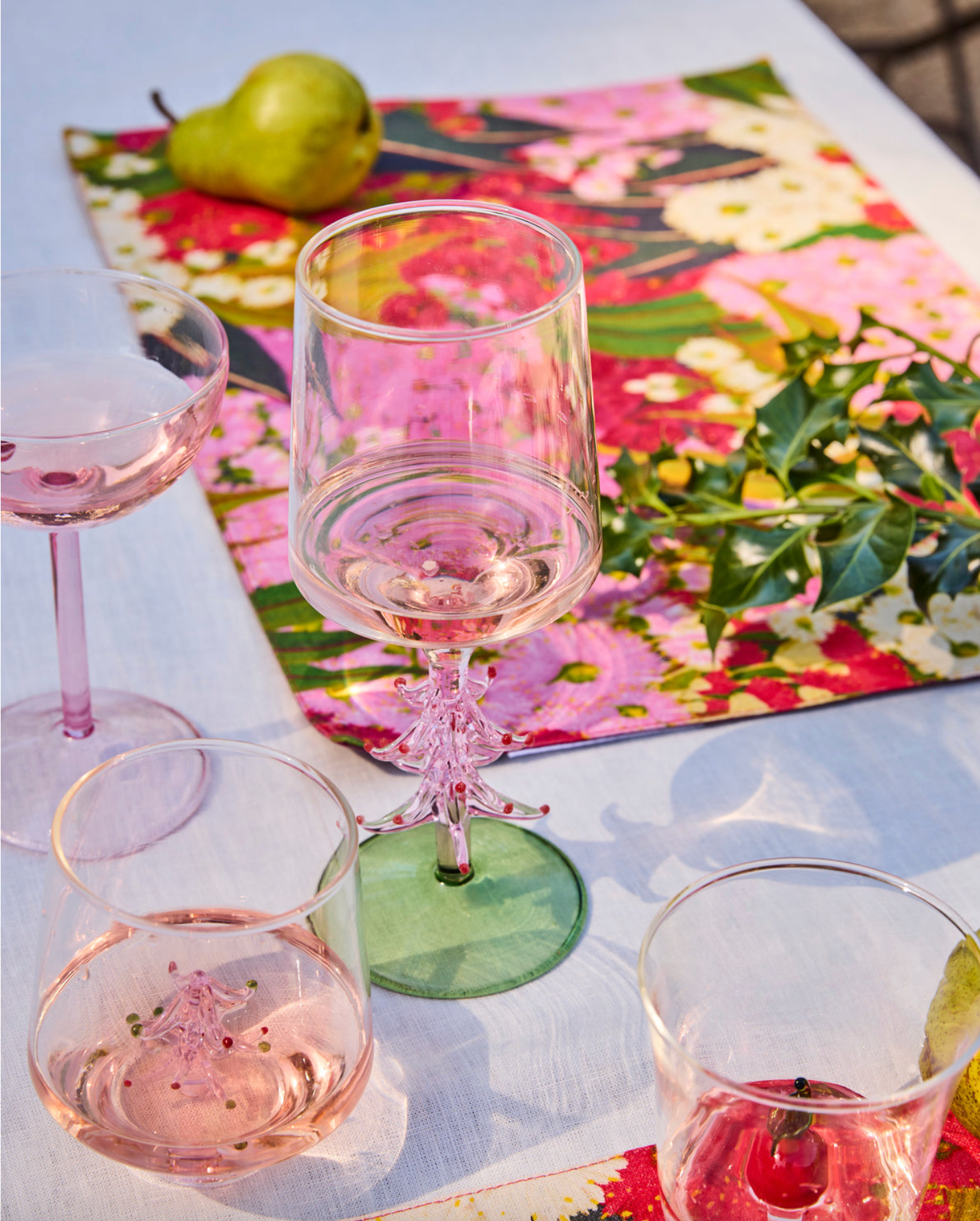 Kip & Co | Pink Christmas Wine Glass 2P Set