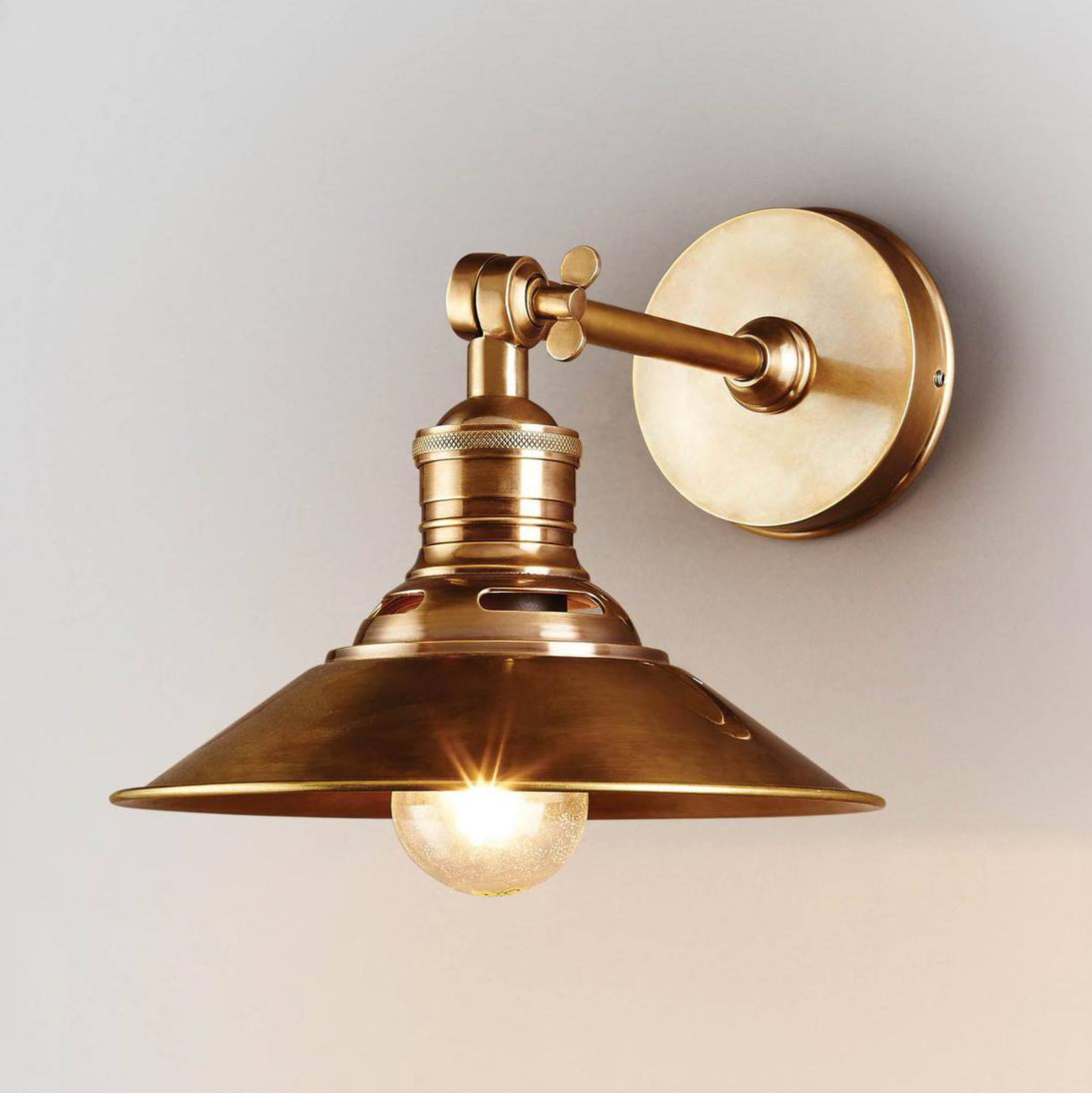 Bristol | Wall Light