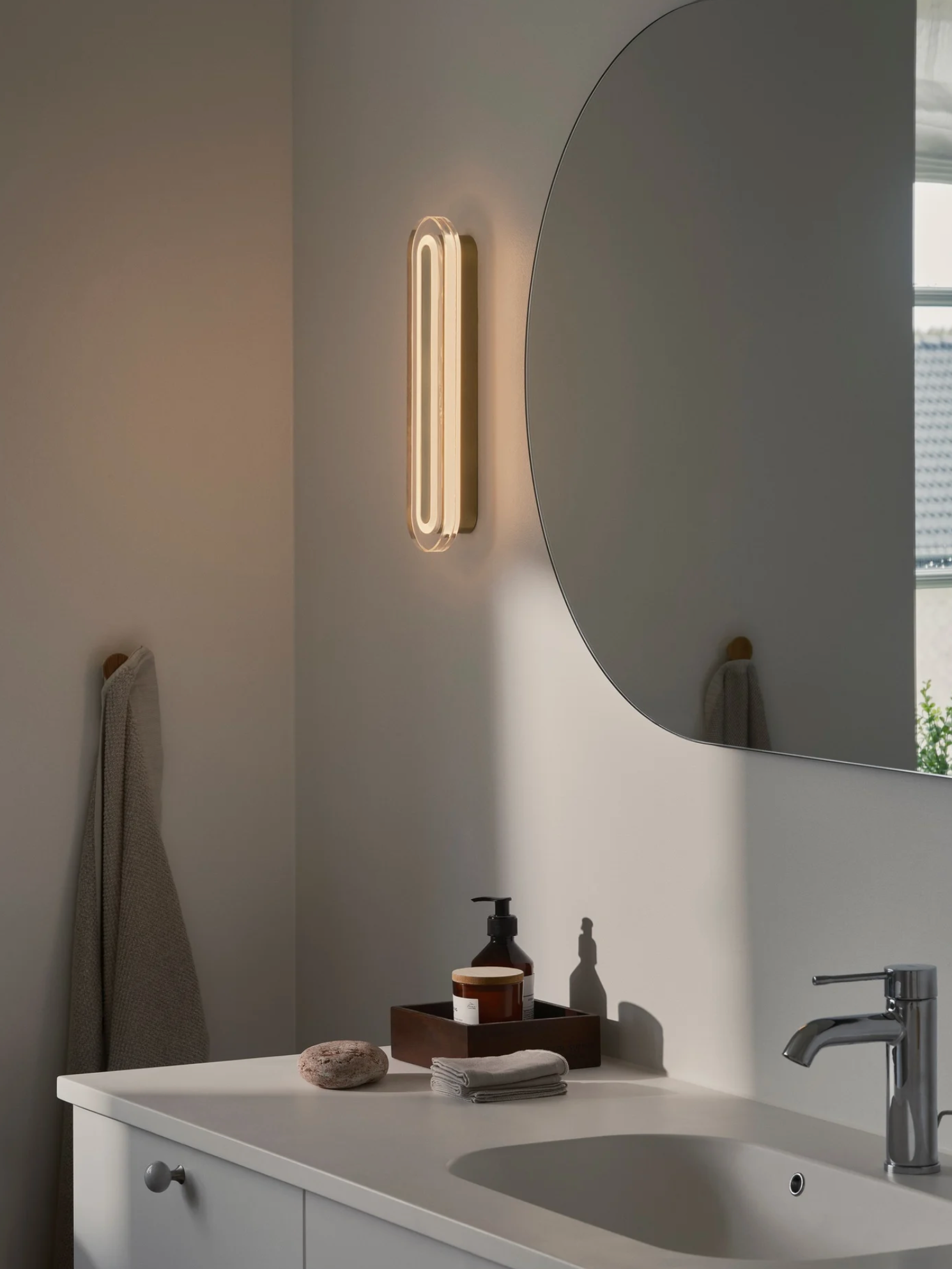 Cavara | Wall Light