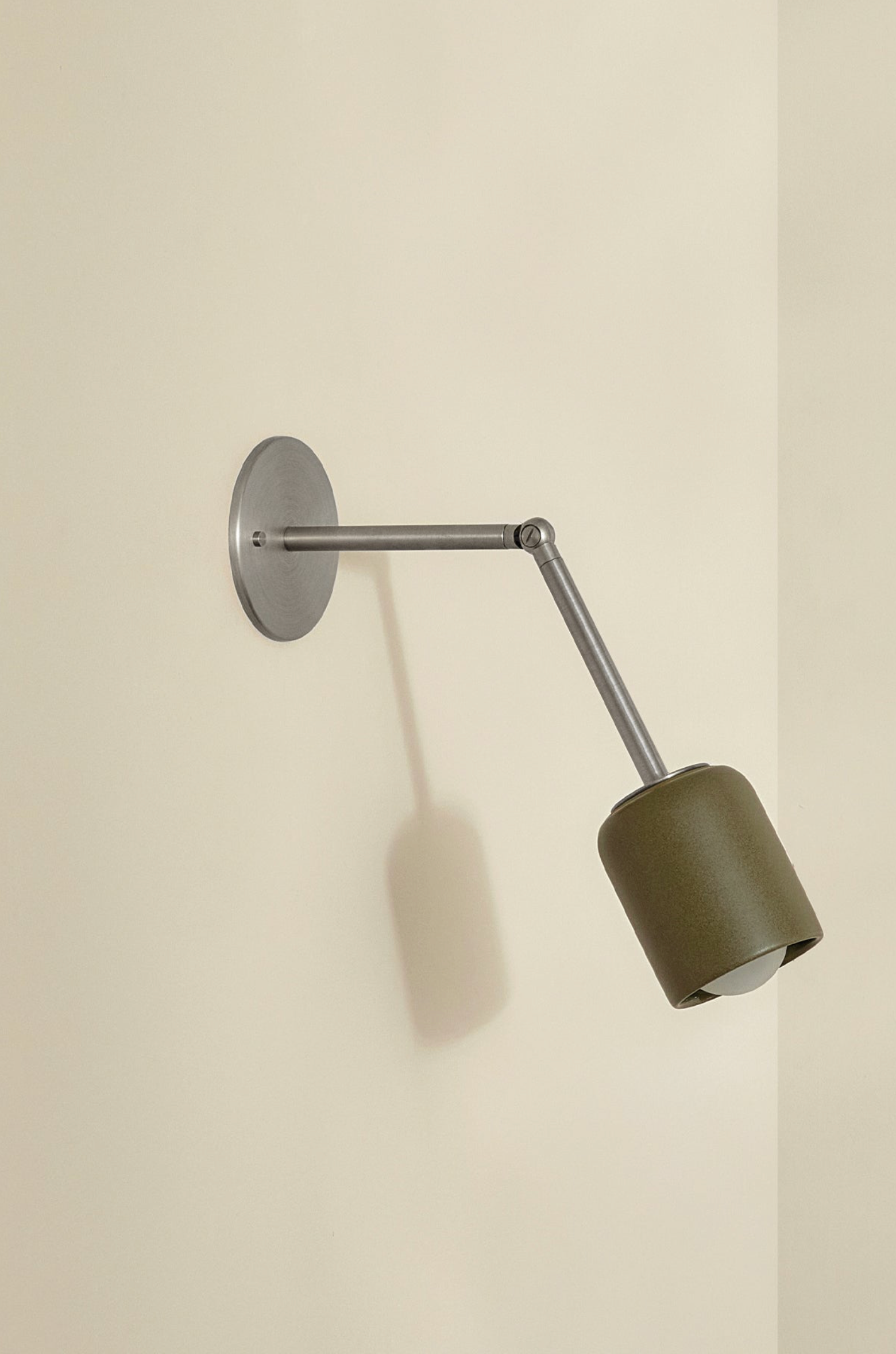 Terra 1 Long Articulating | Wall Light