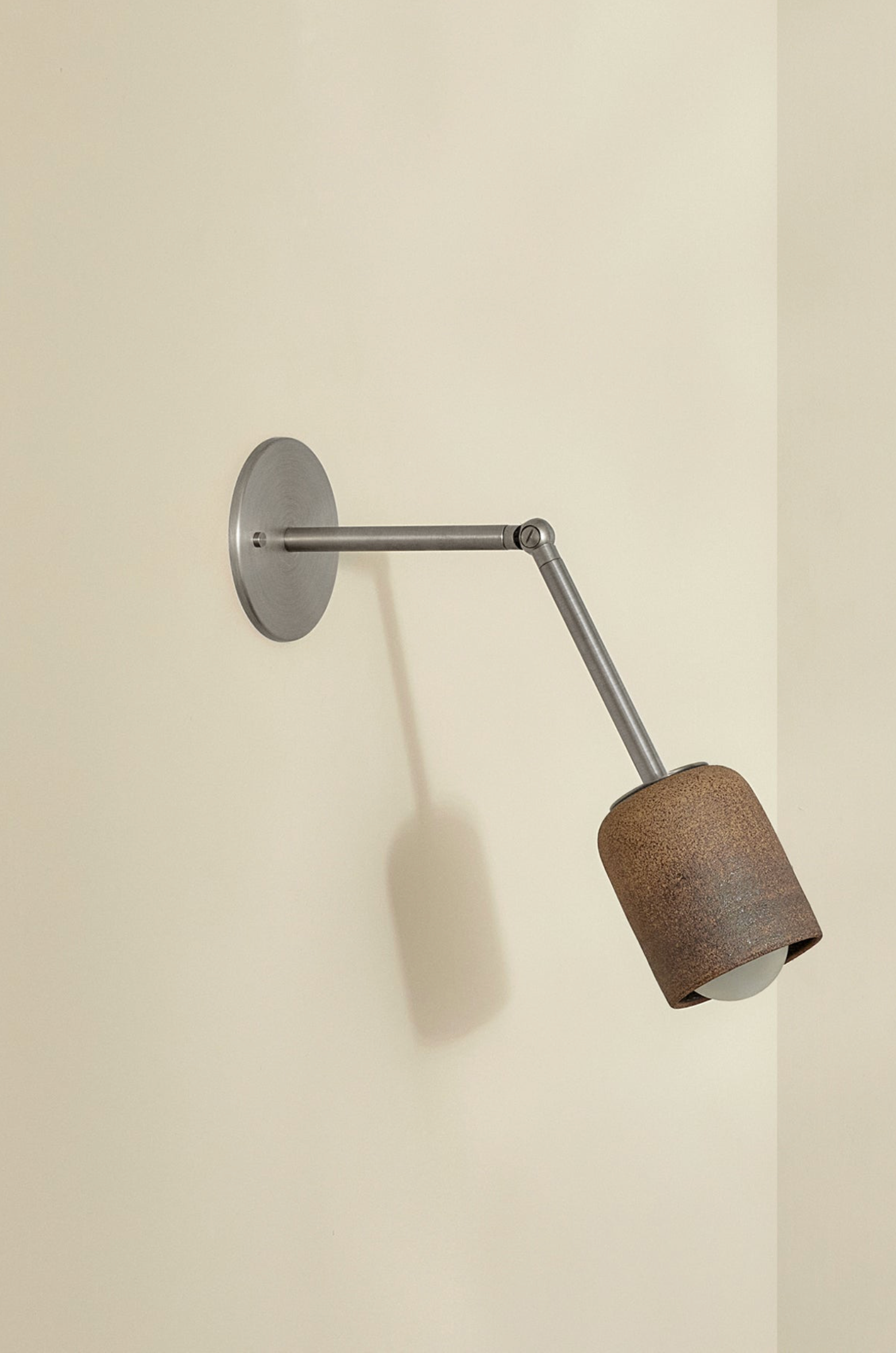 Terra 1 Long Articulating | Wall Light