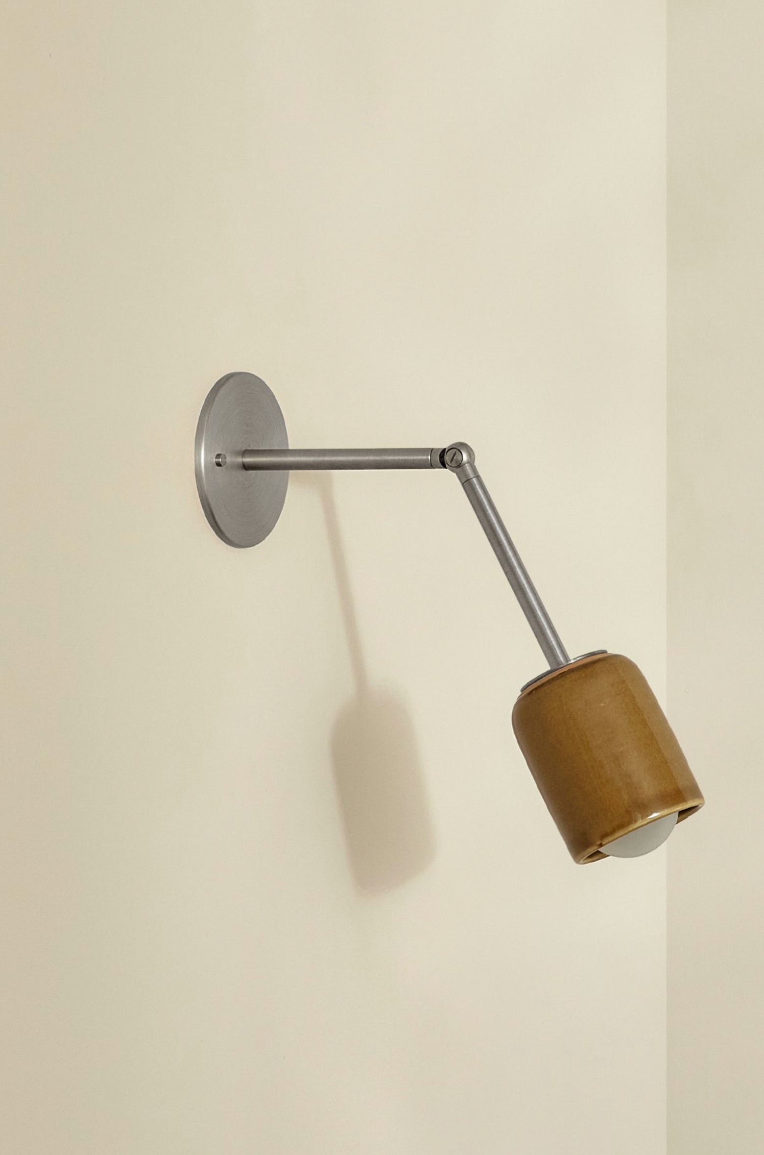 Terra 1 Long Articulating | Wall Light