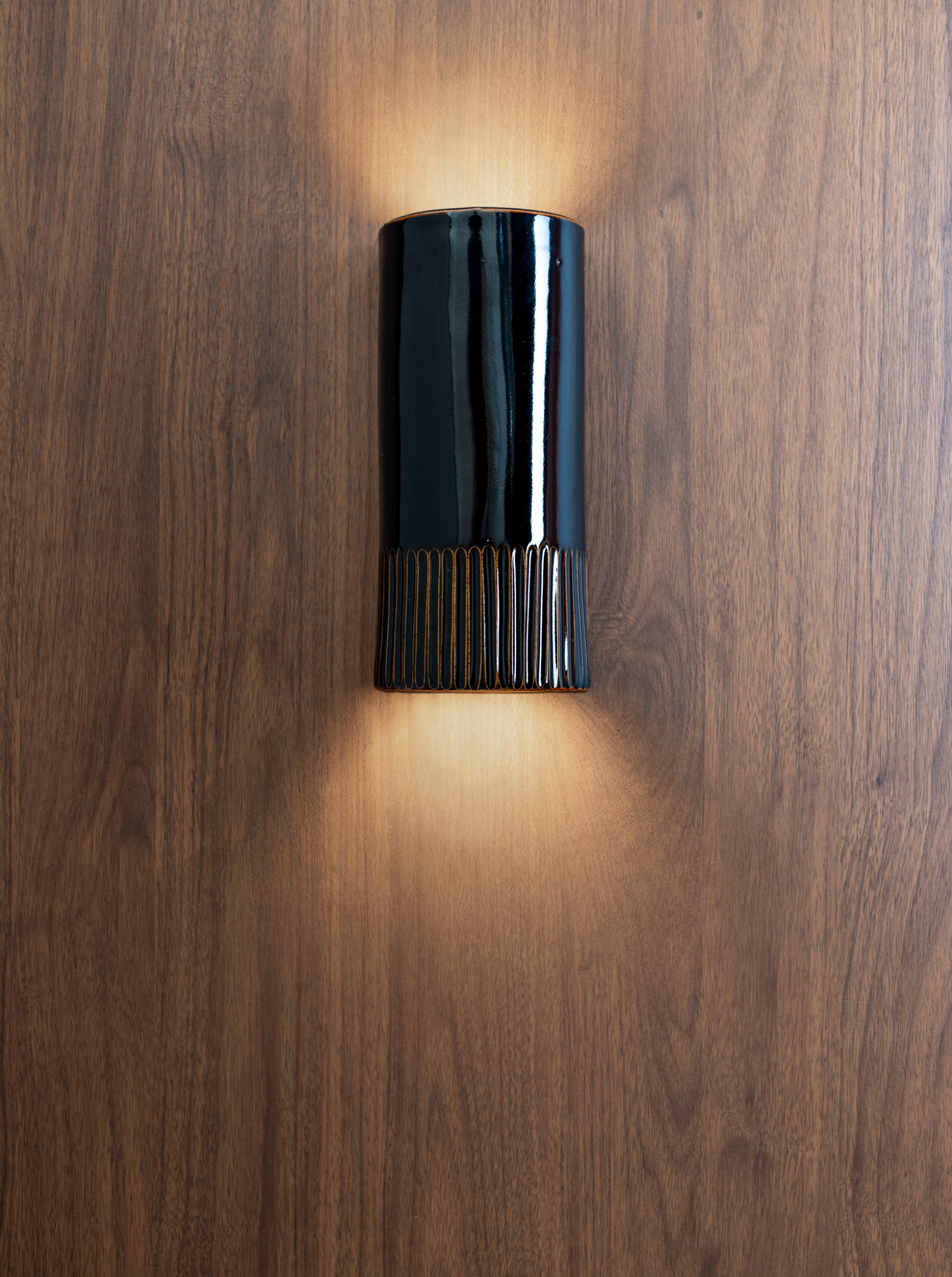 Glazed Day Tall | Wall Light