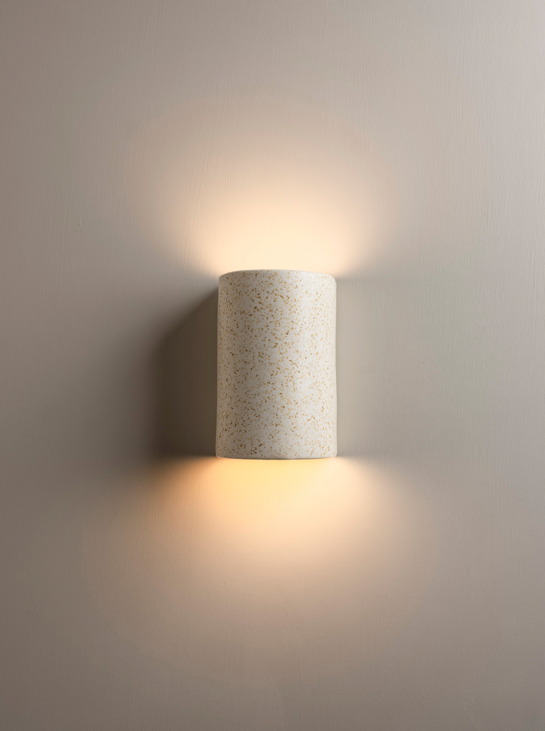 Freckles Short | Wall Light