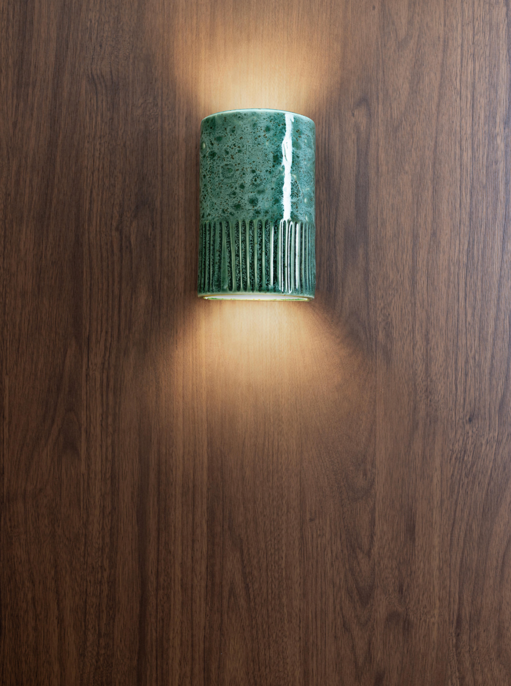 Glazed Day Short | Wall Light