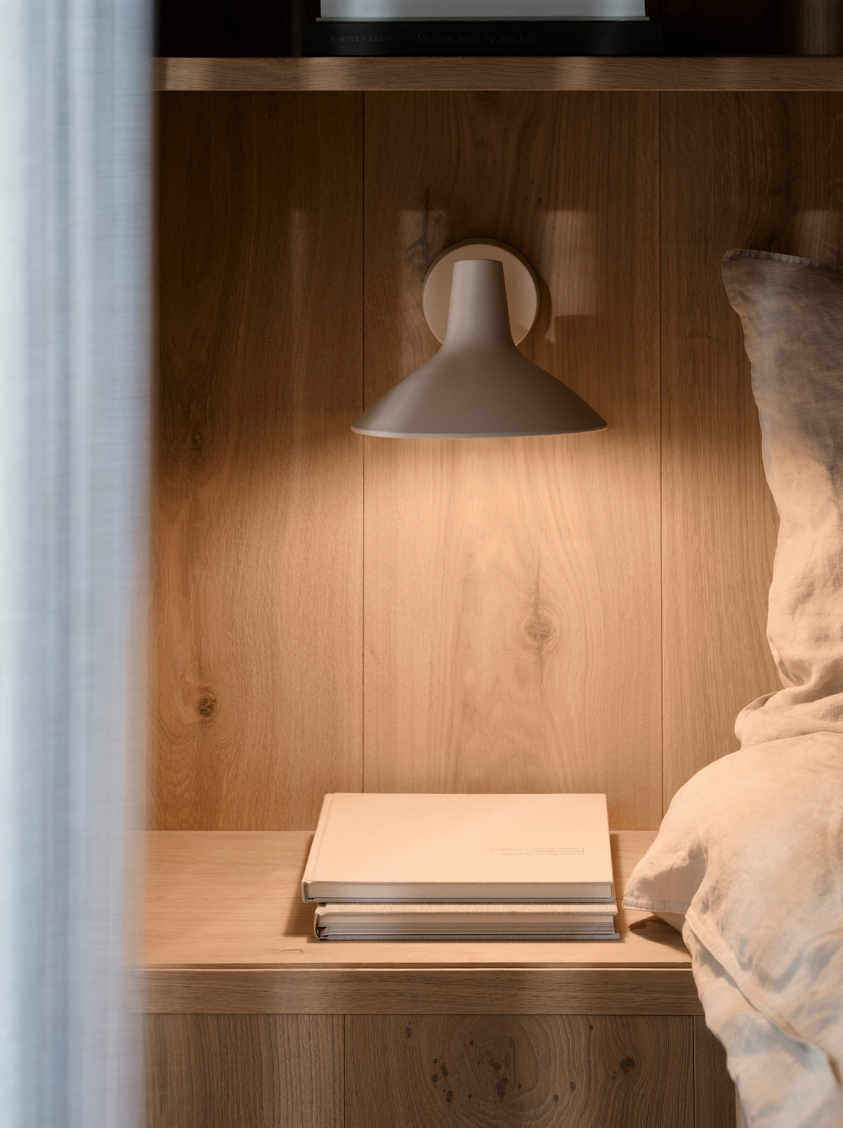 Darci Short | Wall Light